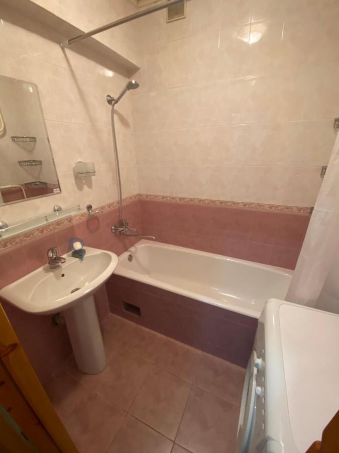 Апартаменты У Парка Голубые Купола И Цум Apartments At Blue Dome Park Tashkent Bagian luar foto