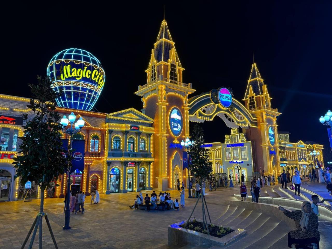 Апартаменты У Парка Голубые Купола И Цум Apartments At Blue Dome Park Tashkent Bagian luar foto