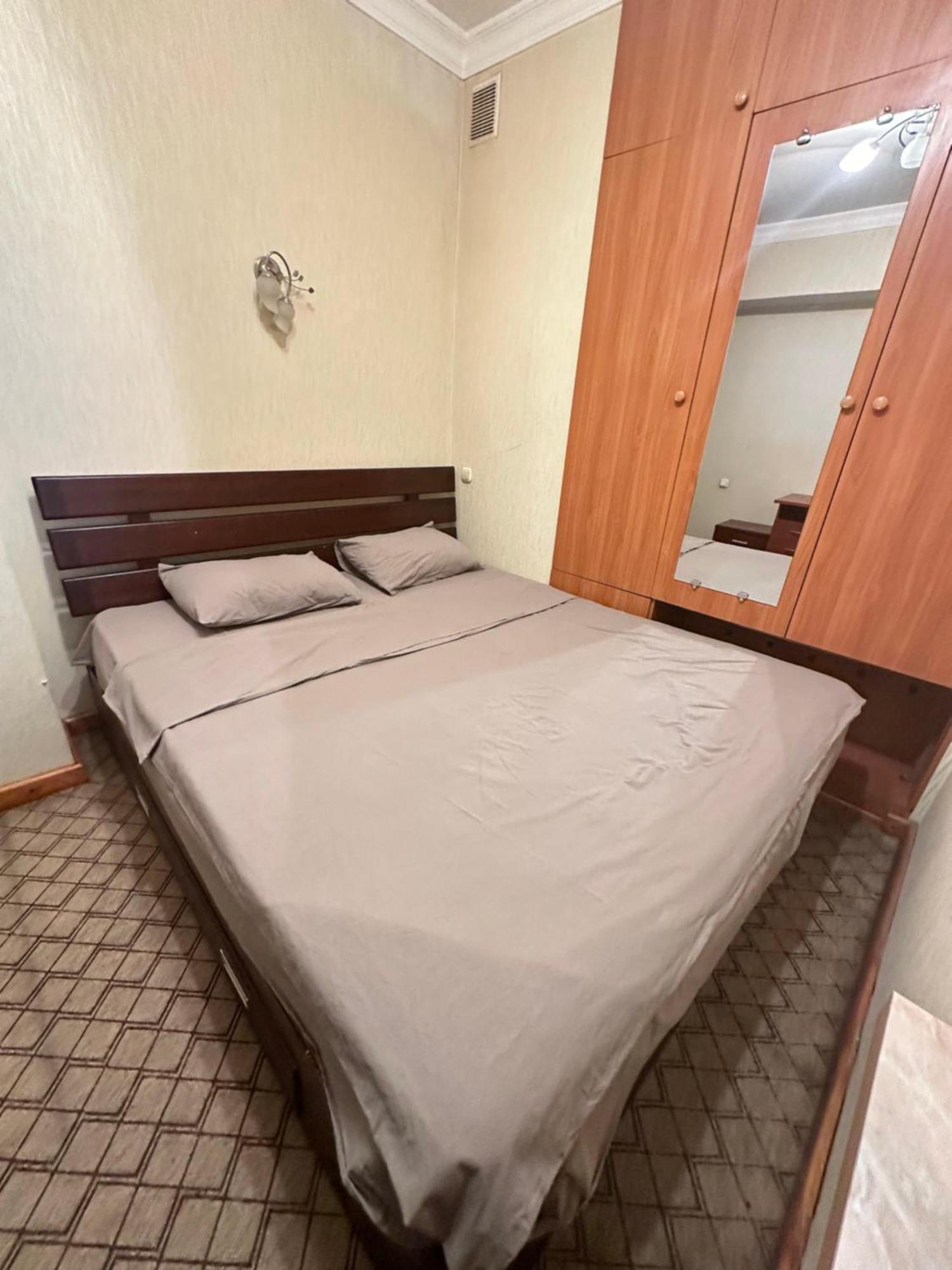 Апартаменты У Парка Голубые Купола И Цум Apartments At Blue Dome Park Tashkent Bagian luar foto